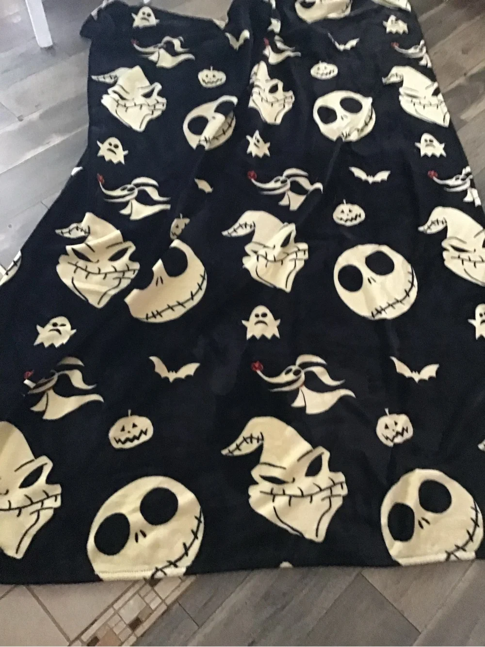 Disney Halloween Skull & Pumpkin Plush Throw Blanket - Black and Cream